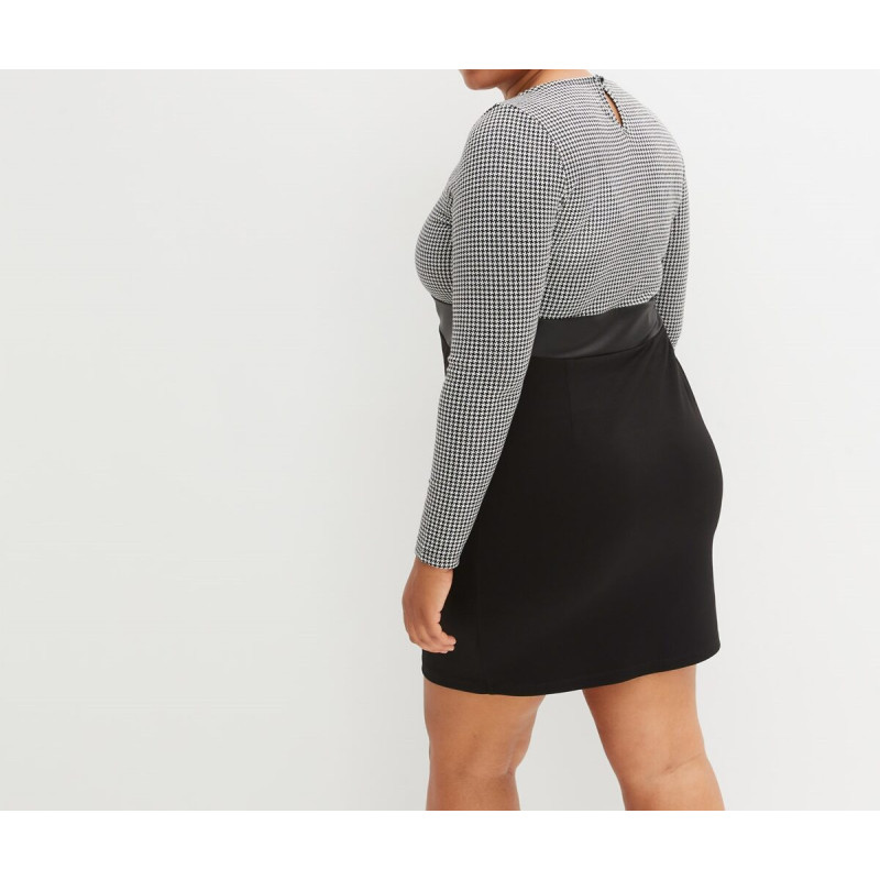Платье в черно-белую клетку, BodyFlirt, размеры L/XL и 3XL