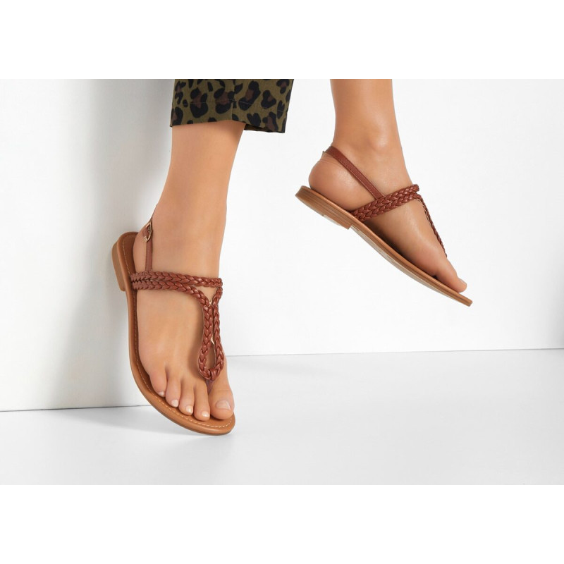 BodyFlirt braided summer shoes