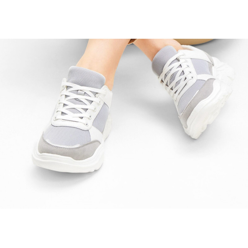 Rainbow gray sports shoes